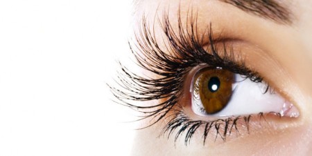 Beaux cils huile de ricin